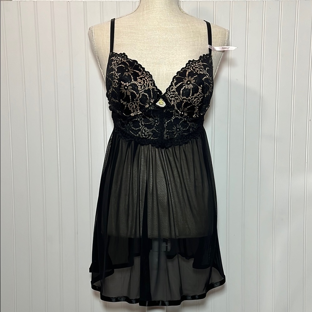 Daisy Fuentes Black Lace Sheer Chemise Lingerie Nighty